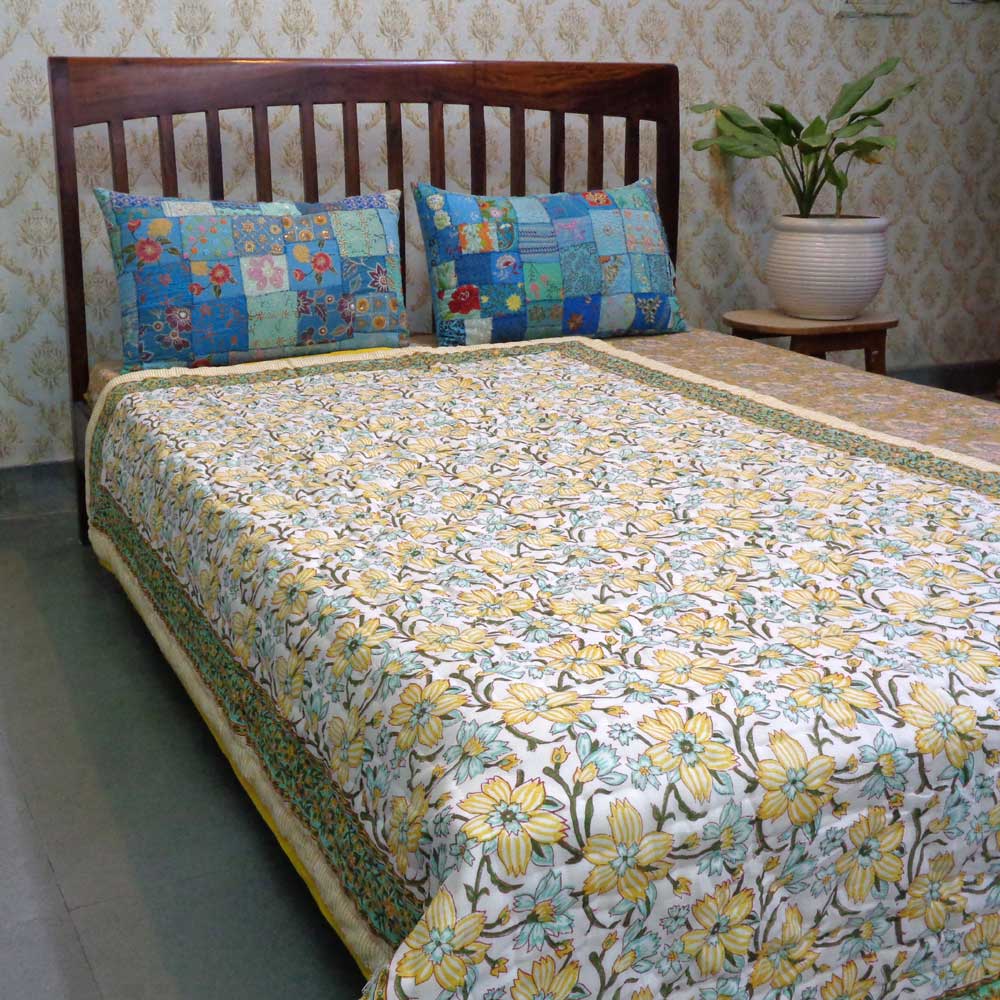 Hand Block Printed Cotton Twin Size Quilt Champa Kali 204564