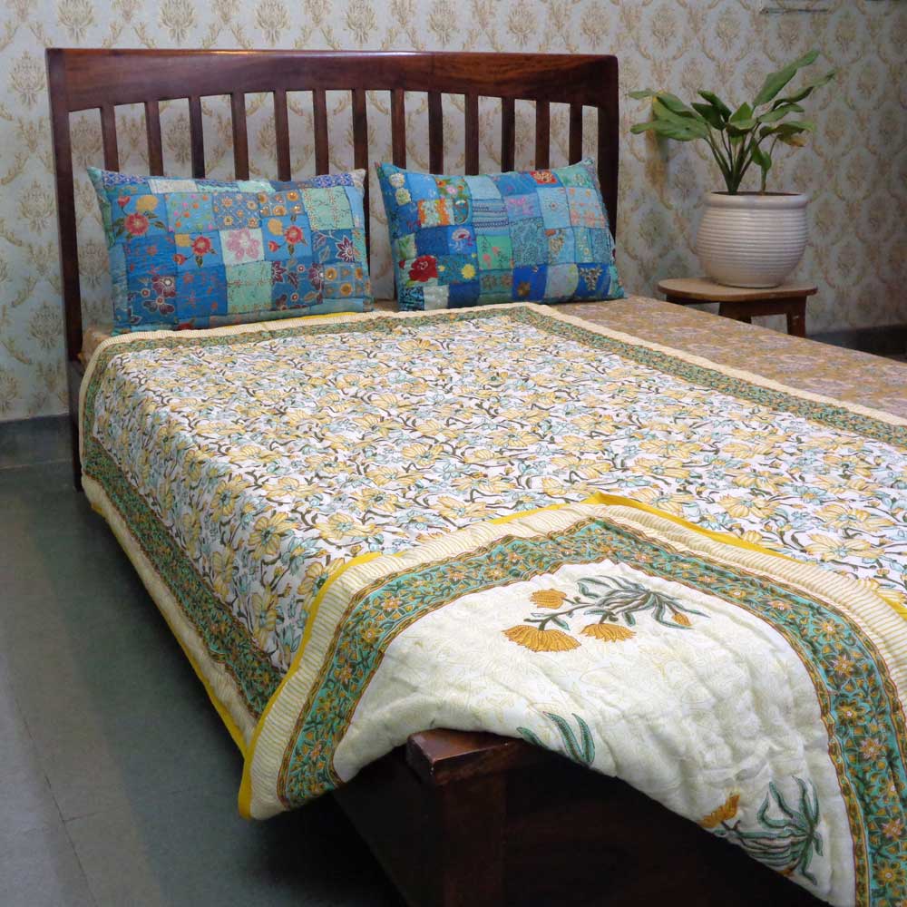 Hand Block Printed Cotton Twin Size Quilt Champa Kali 204564