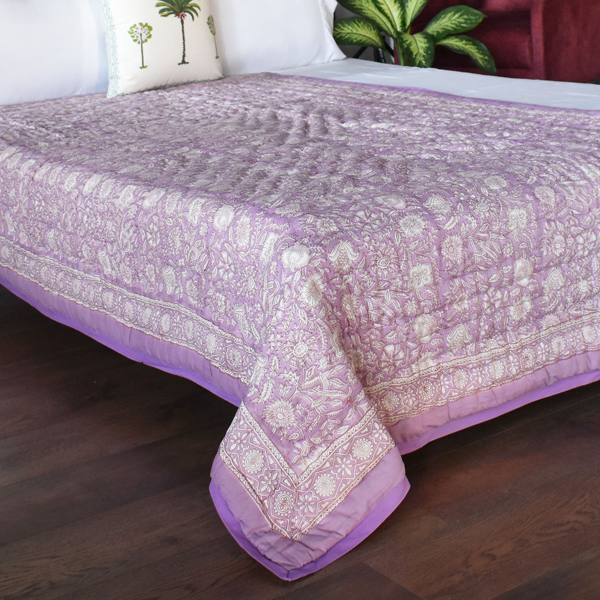 Hand Block Printed Cotton Twin Size Quilt  Dazzling Violet Palace 251208