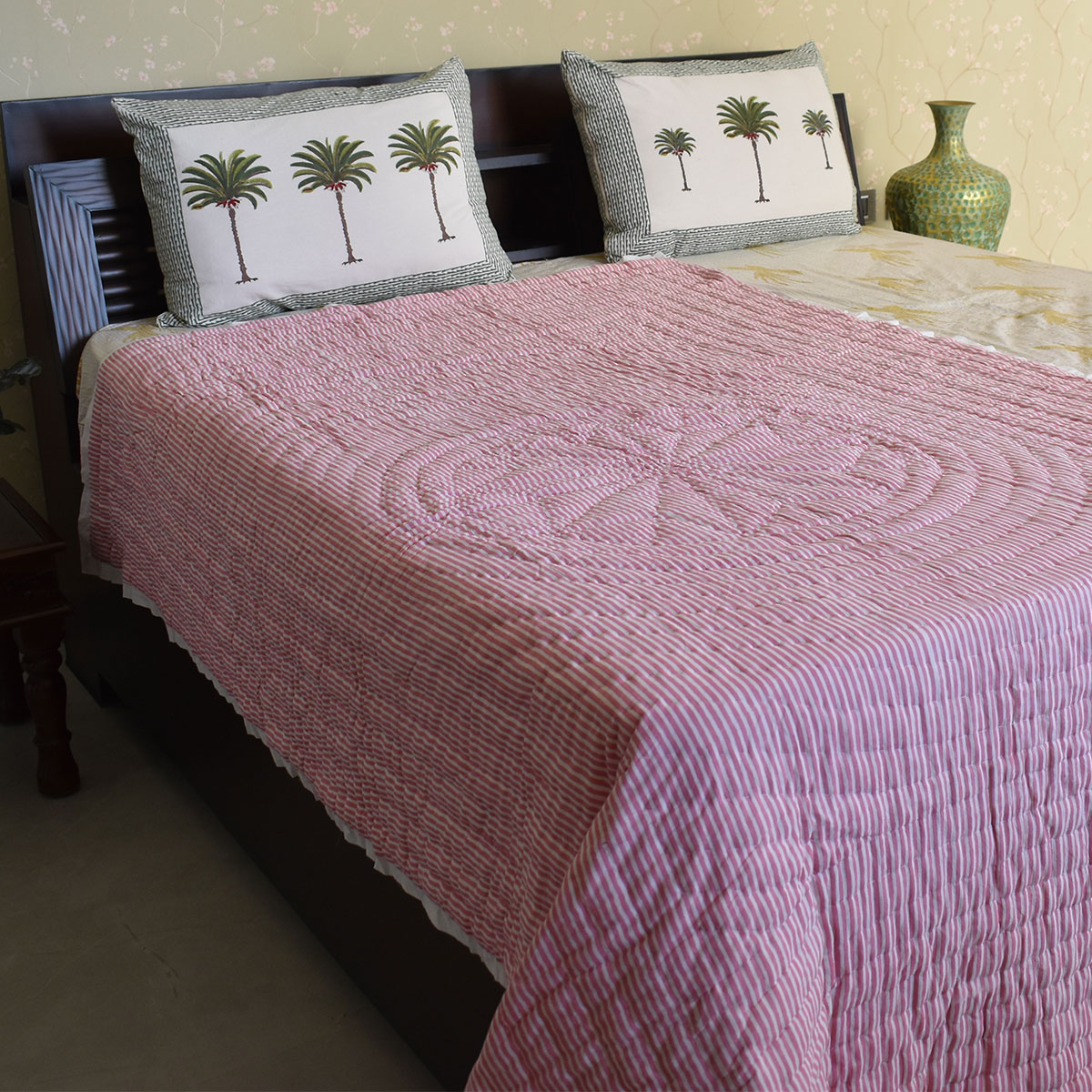 Hand Block Printed Cotton Twin Size Quilt Star Pink 202511