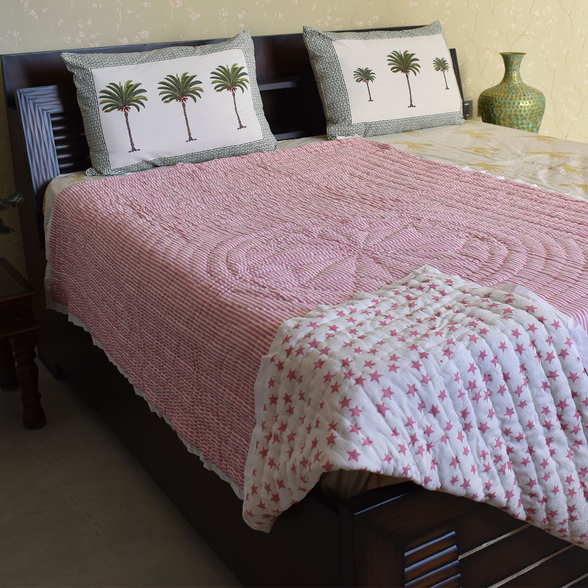 Hand Block Printed Cotton Twin Size Quilt Star Pink 202511