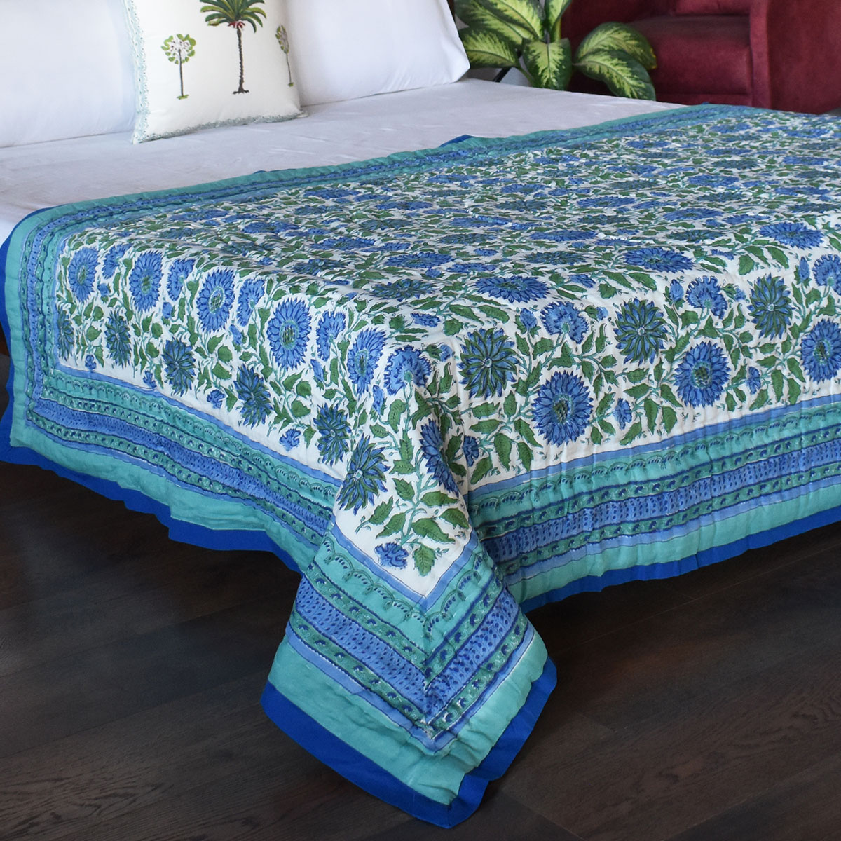 Hand Block Printed Twin Size Quilt Surajmukhi Blue 10240
