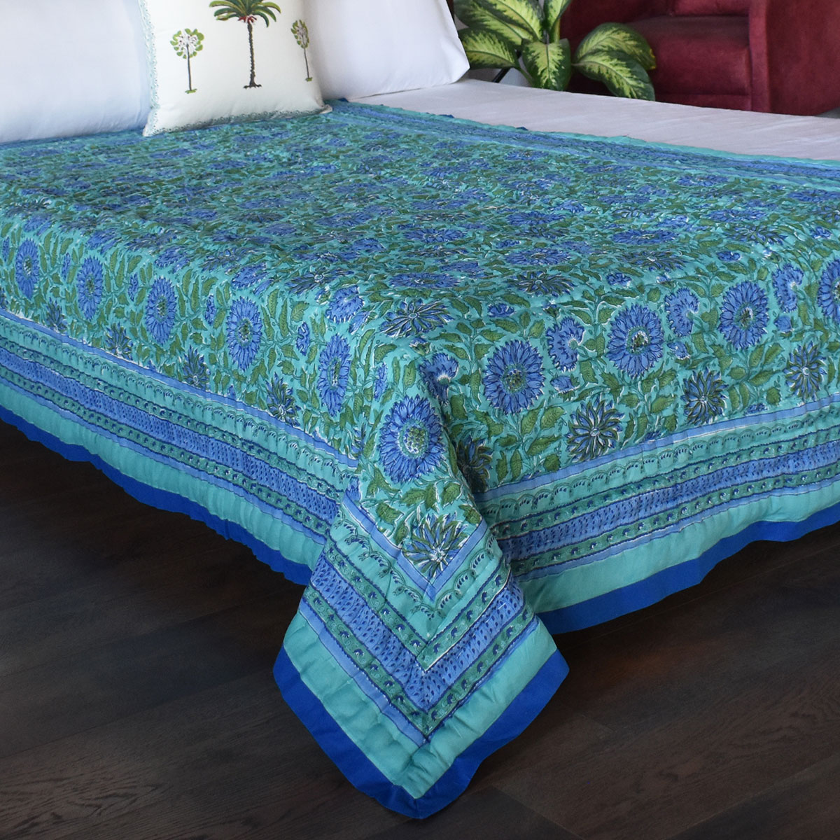 Hand Block Printed Twin Size Quilt Surajmukhi Blue 10240