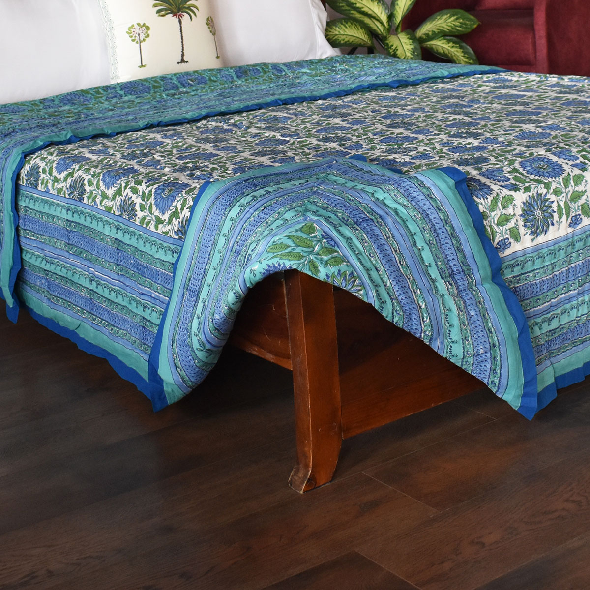 Handmade Block Printed Cotton Queen Quilt Surajmukhi Blue 1065