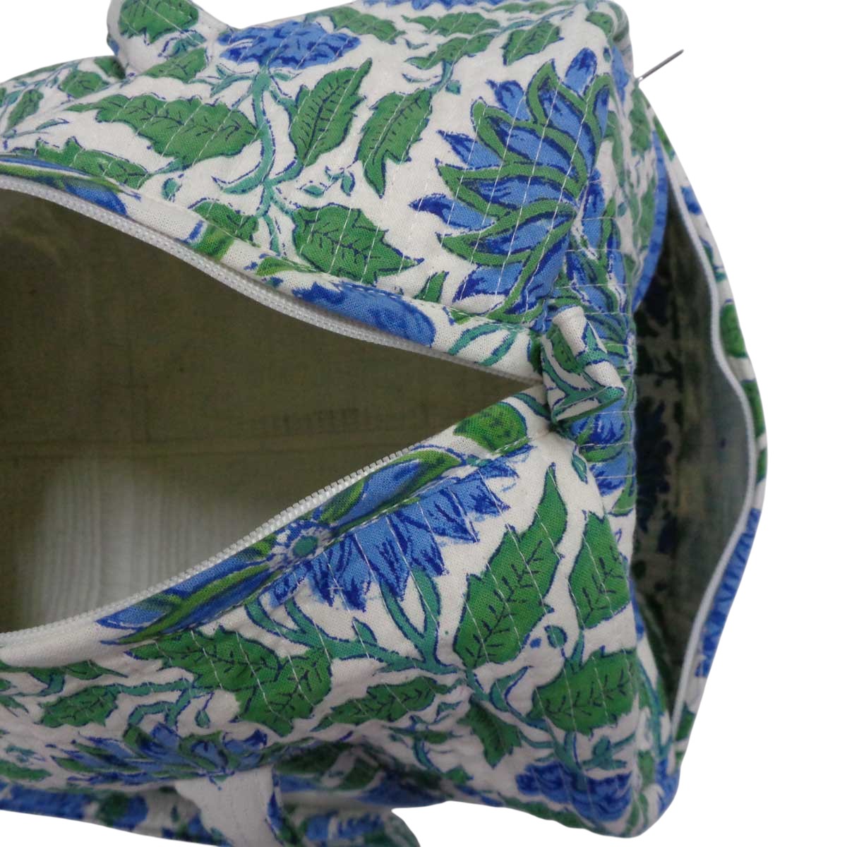 Weekender Bag Surajmukhi Blue Open 106164