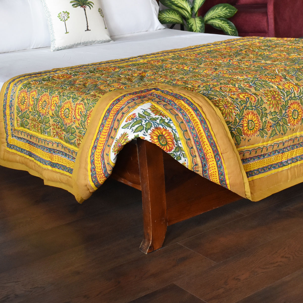 Hand Block Printed Cotton Twin Size Quilt Surajmukhi Canary Gud 102383