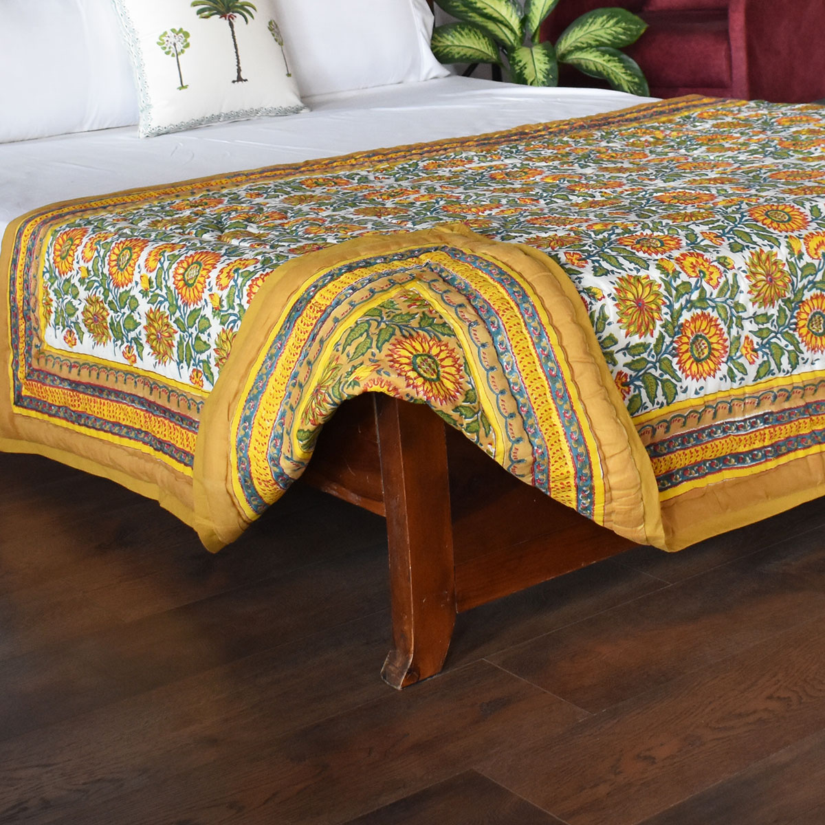 Hand Block Printed Cotton Twin Size Quilt Surajmukhi Canary Gud 102383