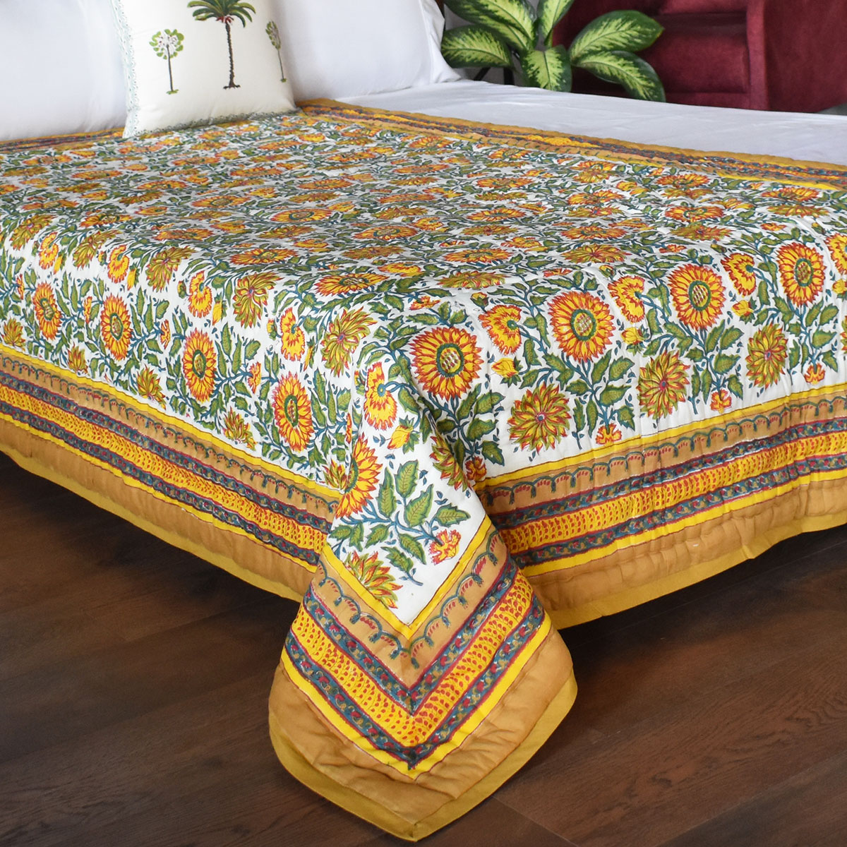 Hand Block Printed Cotton Twin Size Quilt Surajmukhi Canary Gud 102383
