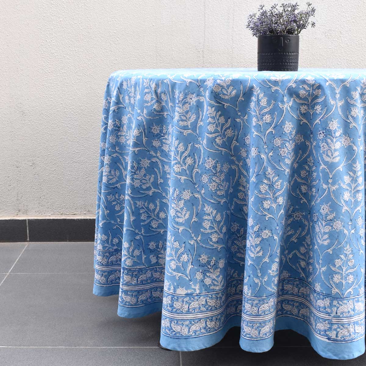 Hand Block Printed Cotton Round Tablecloth 220 cms Vine Leaf Alaskan Gud 600969