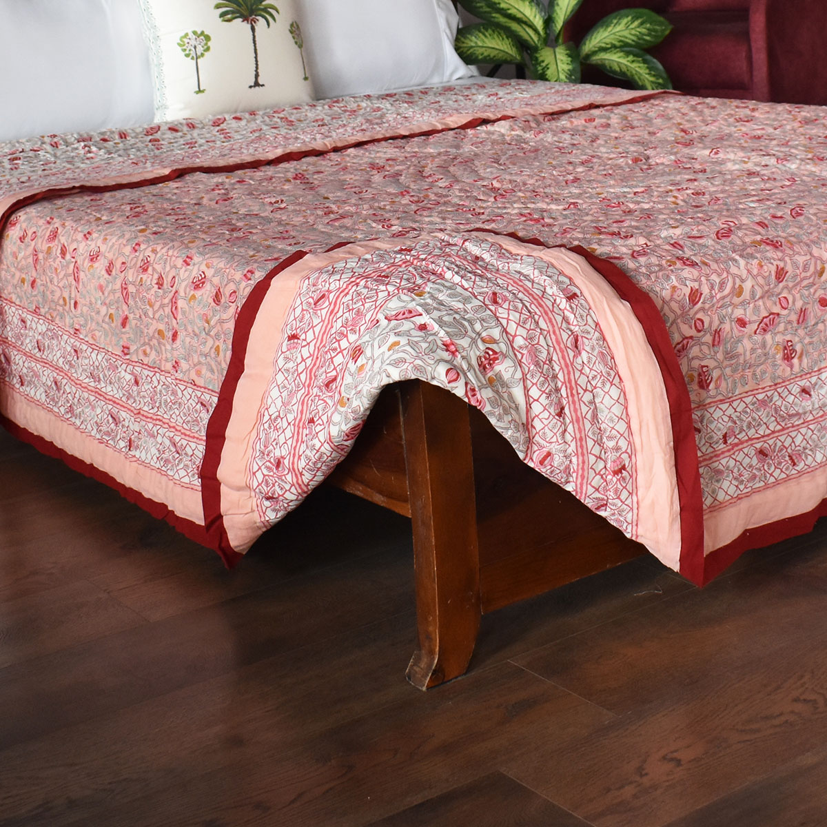 Hand Block Printed Cotton Queen Size Quilt Waterlily Pink Gud 906174