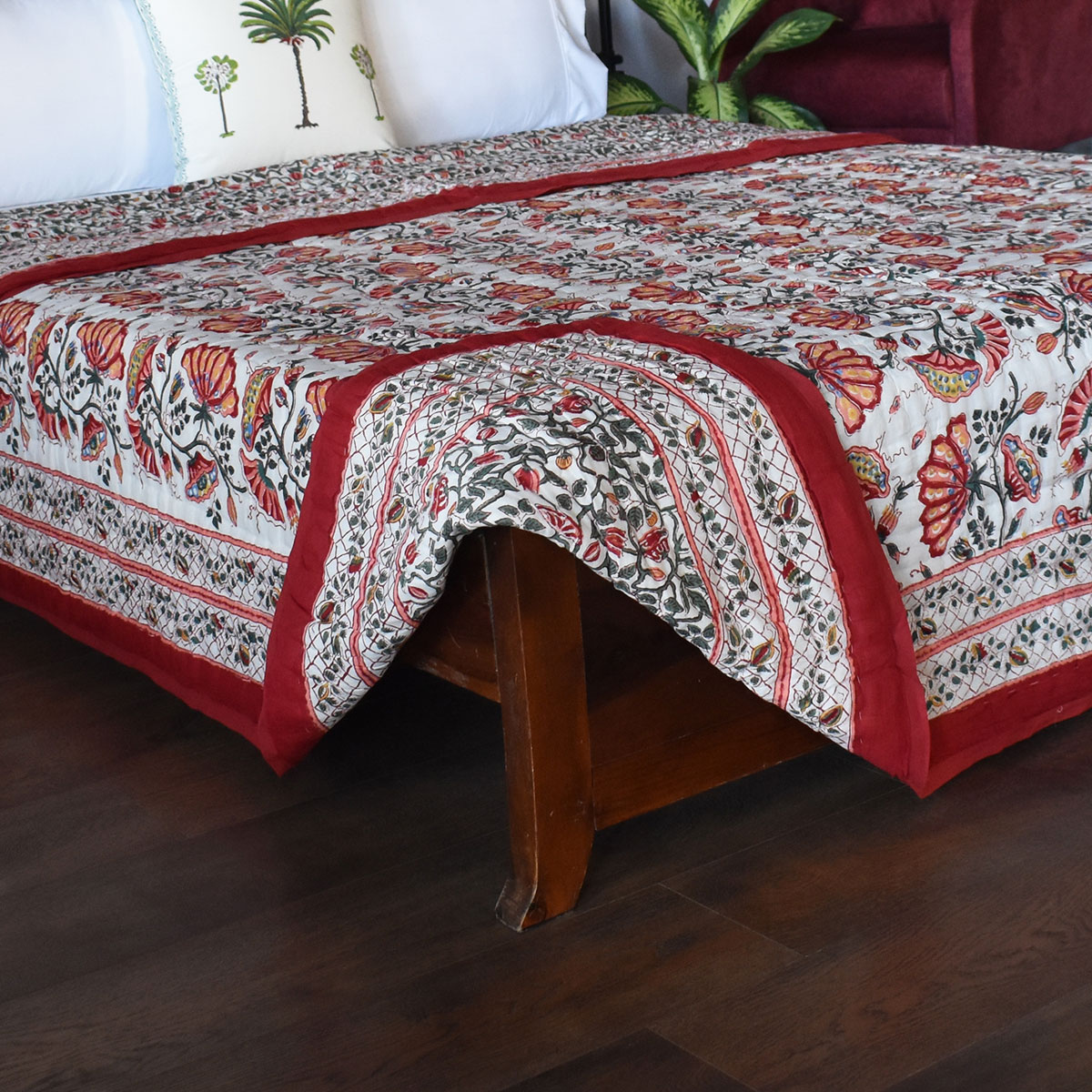 Queen Size Soft Cotton Quilt Handmade Waterlily Red 100407