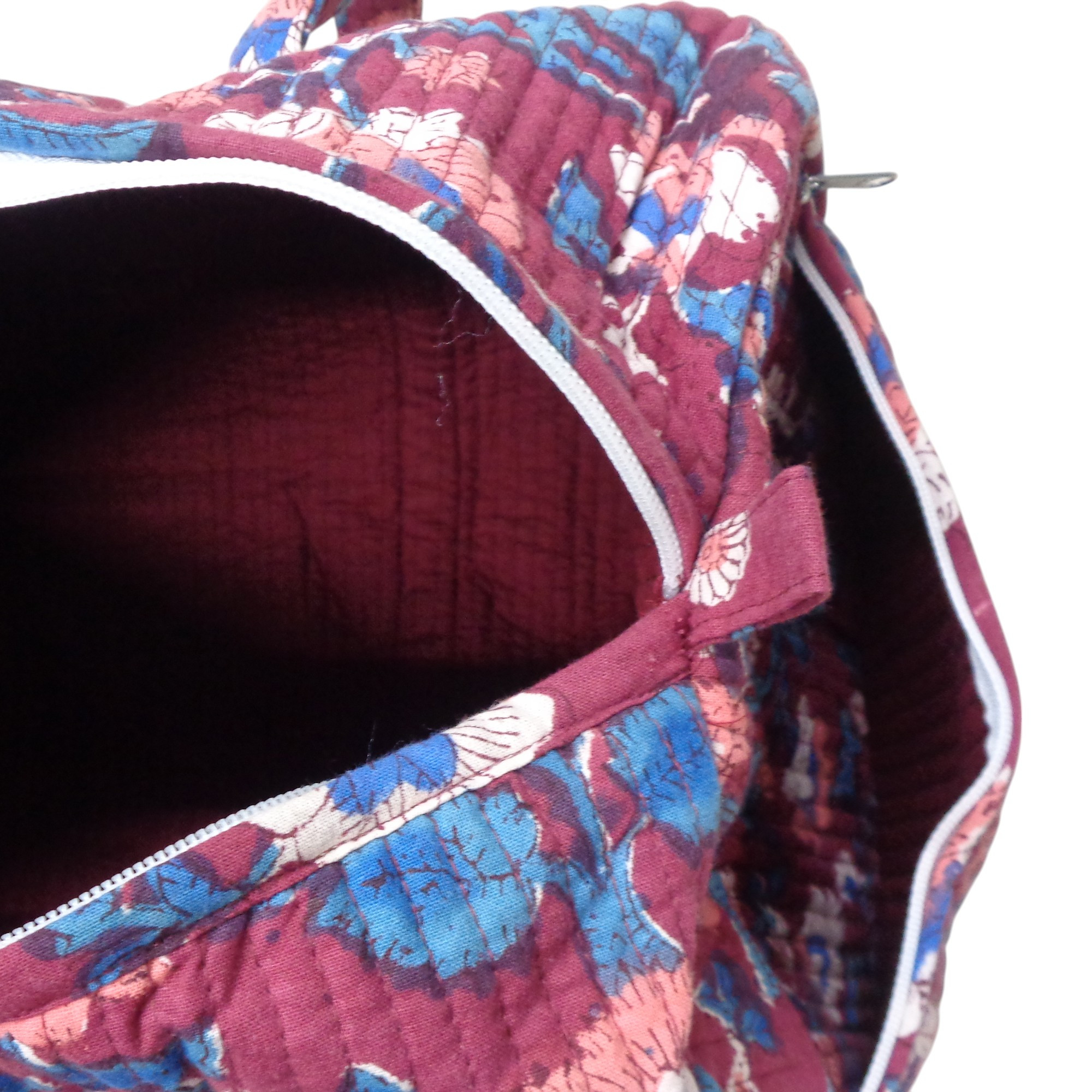 Weekender Bag   Rukhsana Maroon Gud 105823