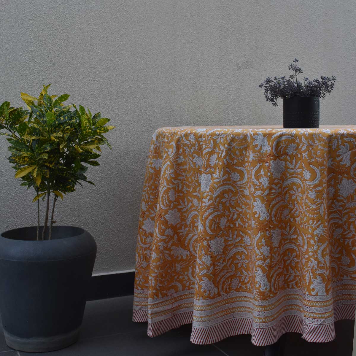 Round 220 cms Cotton French Design Table Cover Wild Flower Mustard 202401