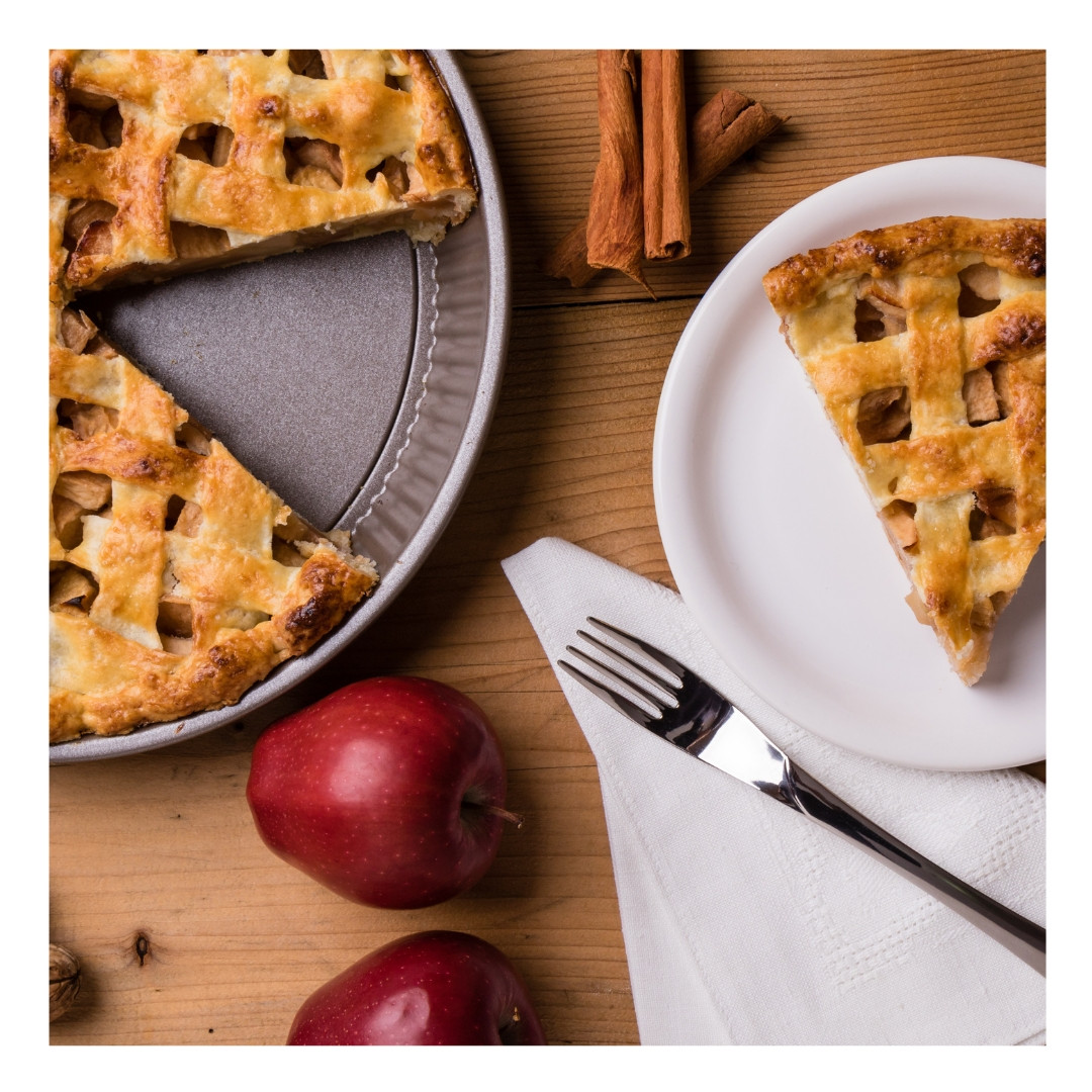 Apple Red Delicious 1kg - Organically Grown | Buy Online in Delhi NCR | Rootz Organics