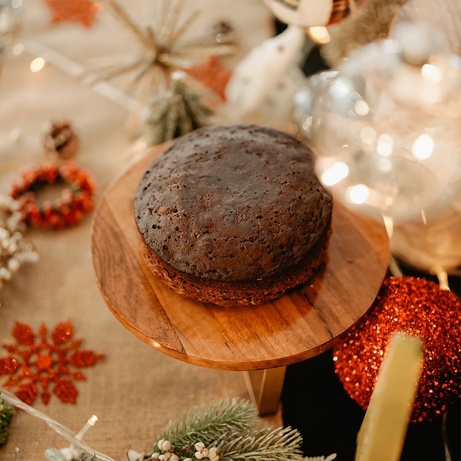 Classic Plum  Cake  -850g