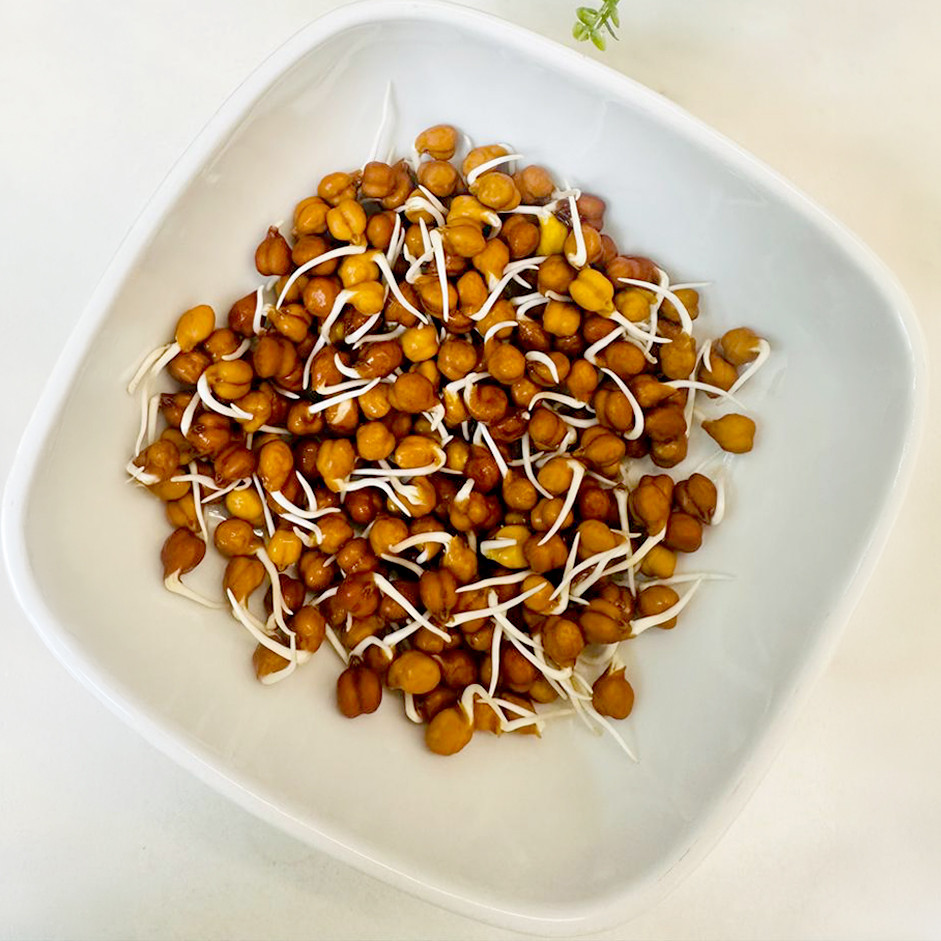 Rootz Fresh Black Chickpea Sprouts 200g – Protein Rich Kala Chana Sprouts for Salads & Healthy Recipes