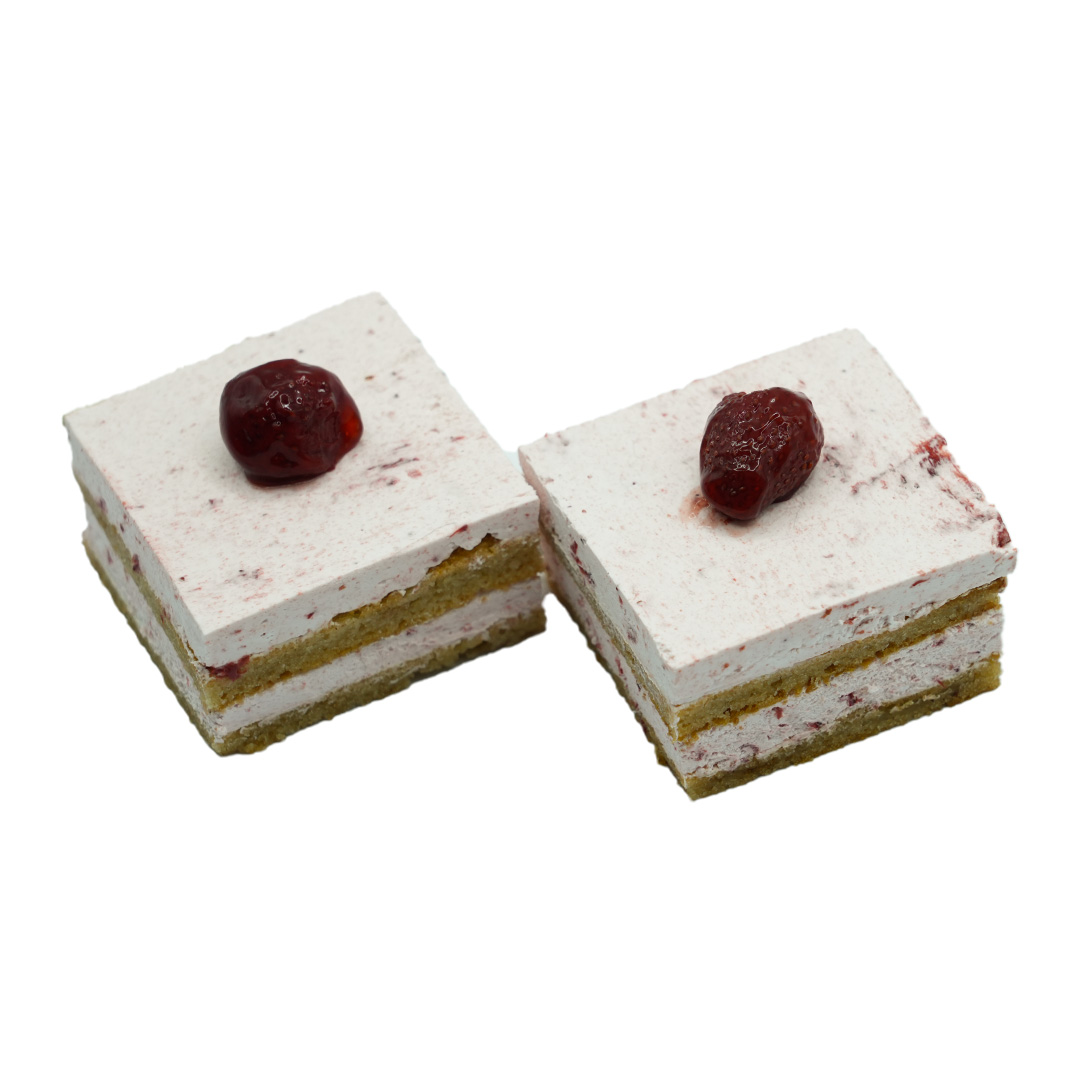 Mousse Cake Strawberry - 2pcs x 90g