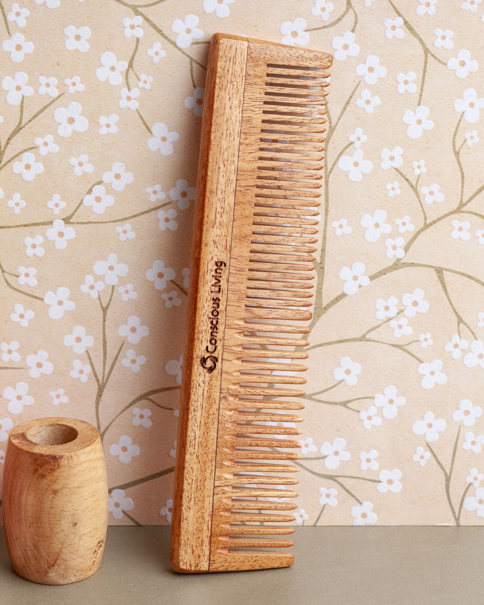 Neem wood comb.
