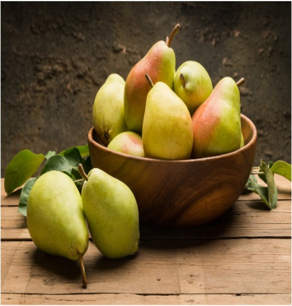 Organic Lebanese Pear 500g | Fresh Premium Lebanon Pears | Naturally Sweet Organic Fruit in UAE