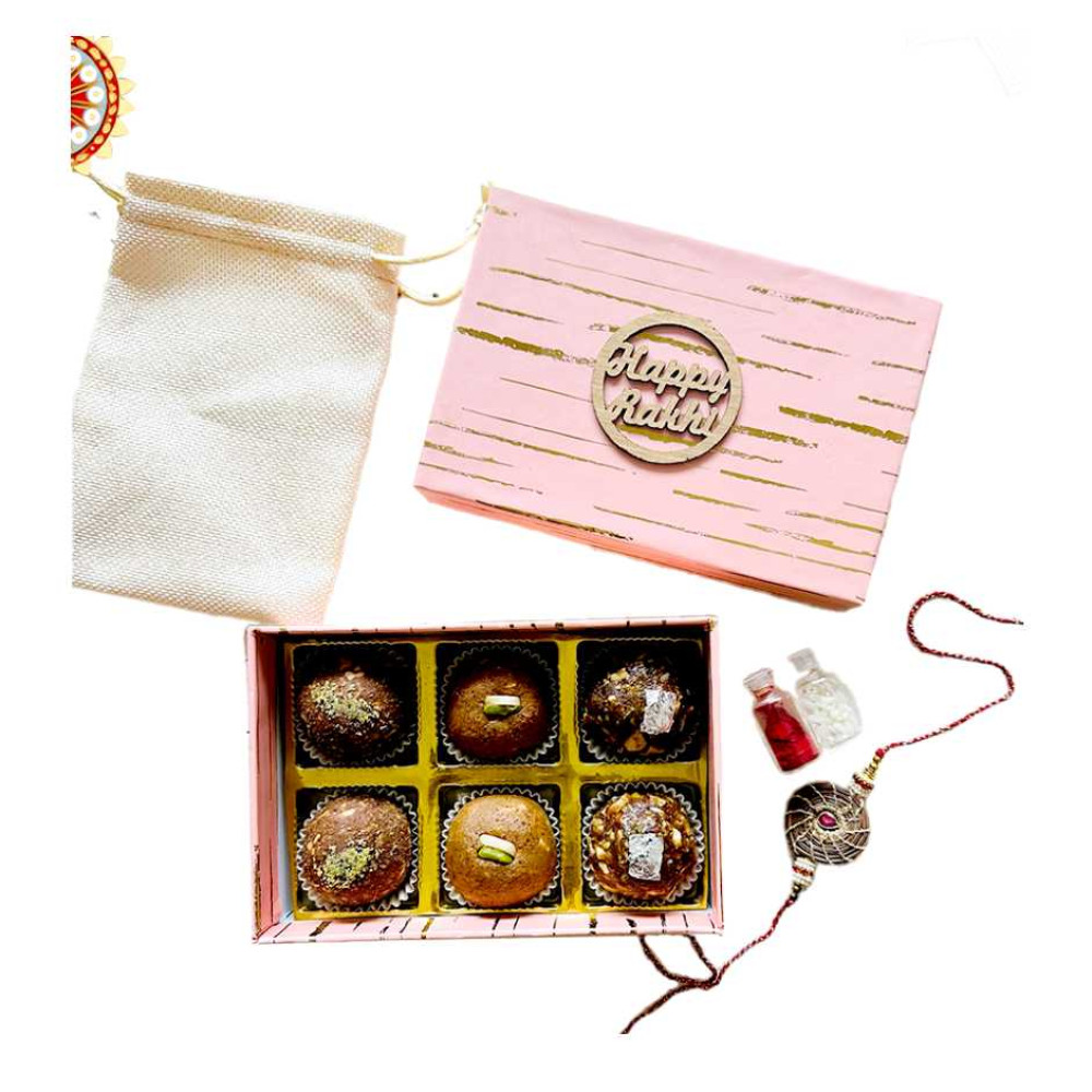 6 ASSORTED LADDOS IN A FESTIVE BOX