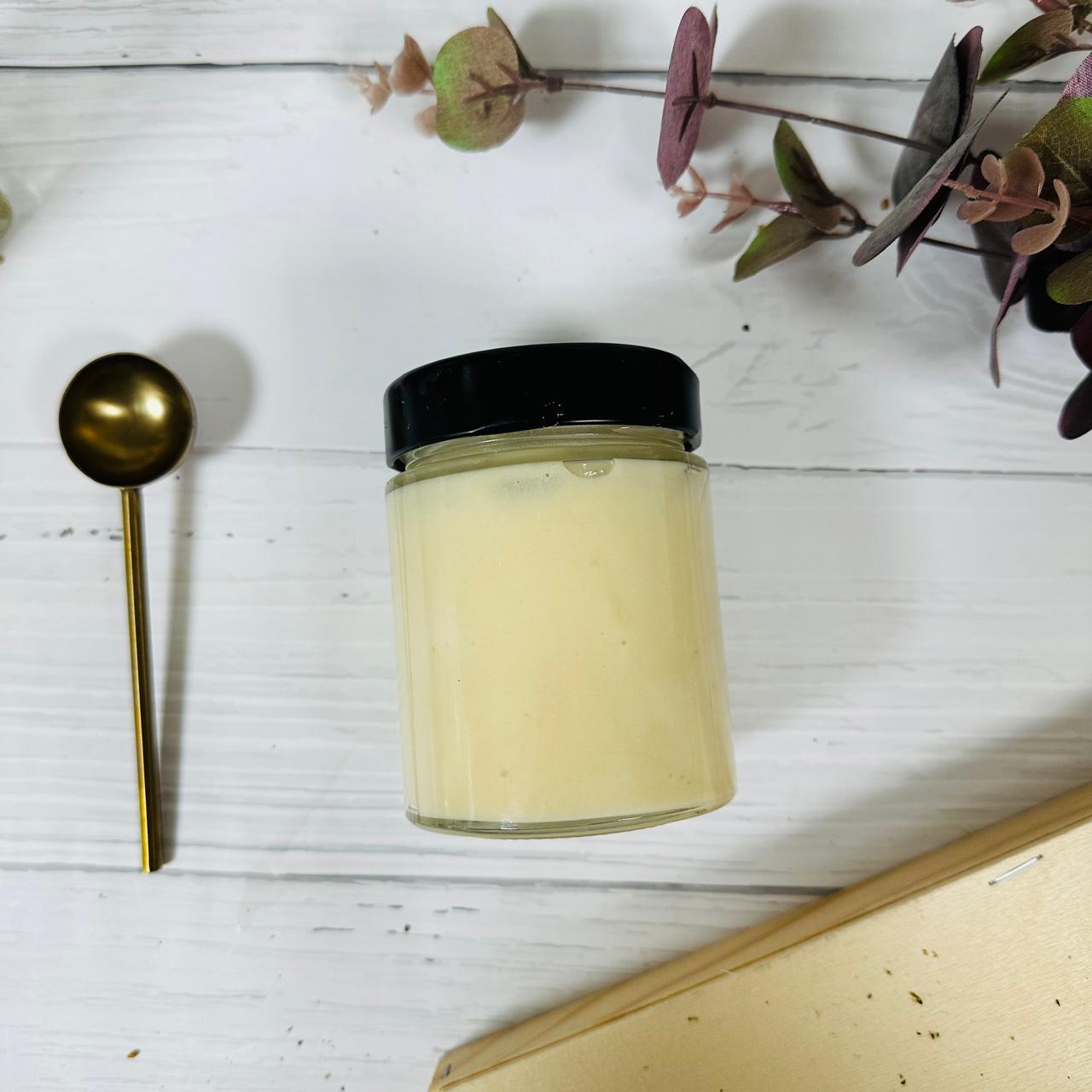 Raw White honey by Rootz organics 250GM