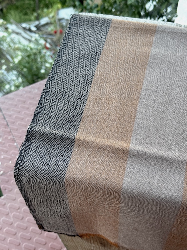 Angora wool muffler 4