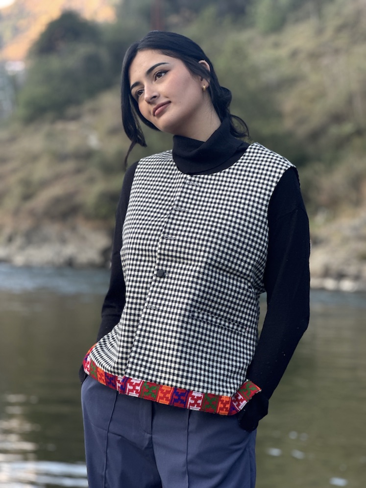 HImachali pure wool straight jacket 1