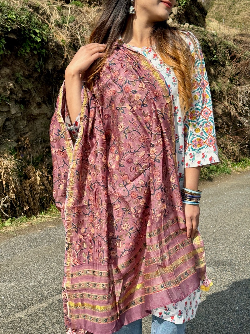 Mauve chanderi dupatta