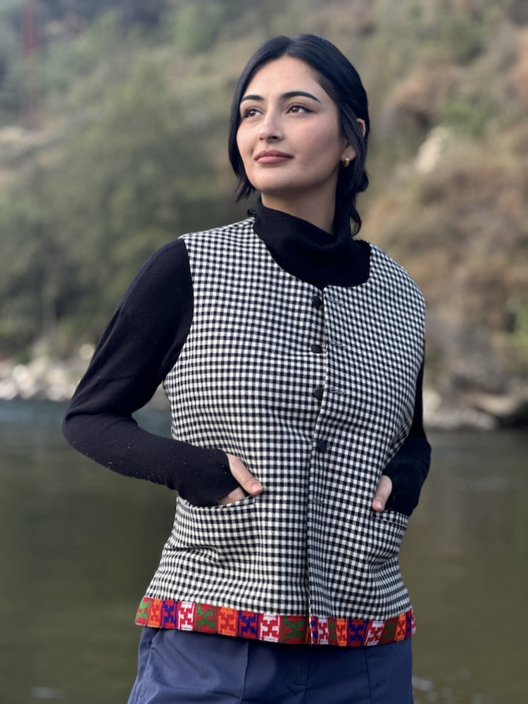 Image of HImachali pure wool straight jacket 1