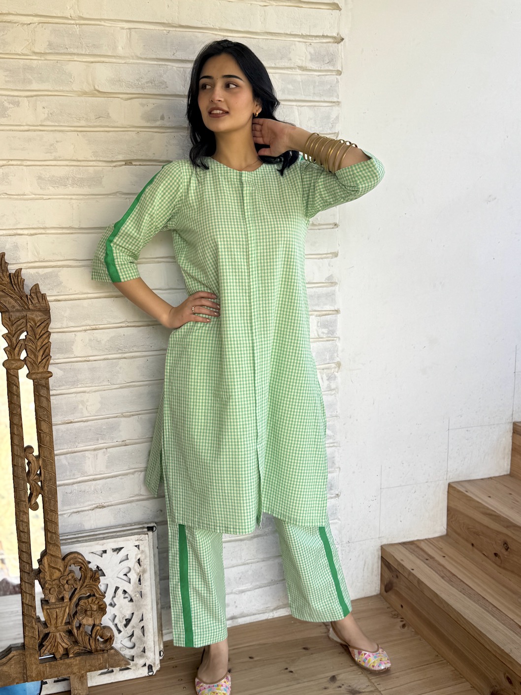 CHECK ME GREEN