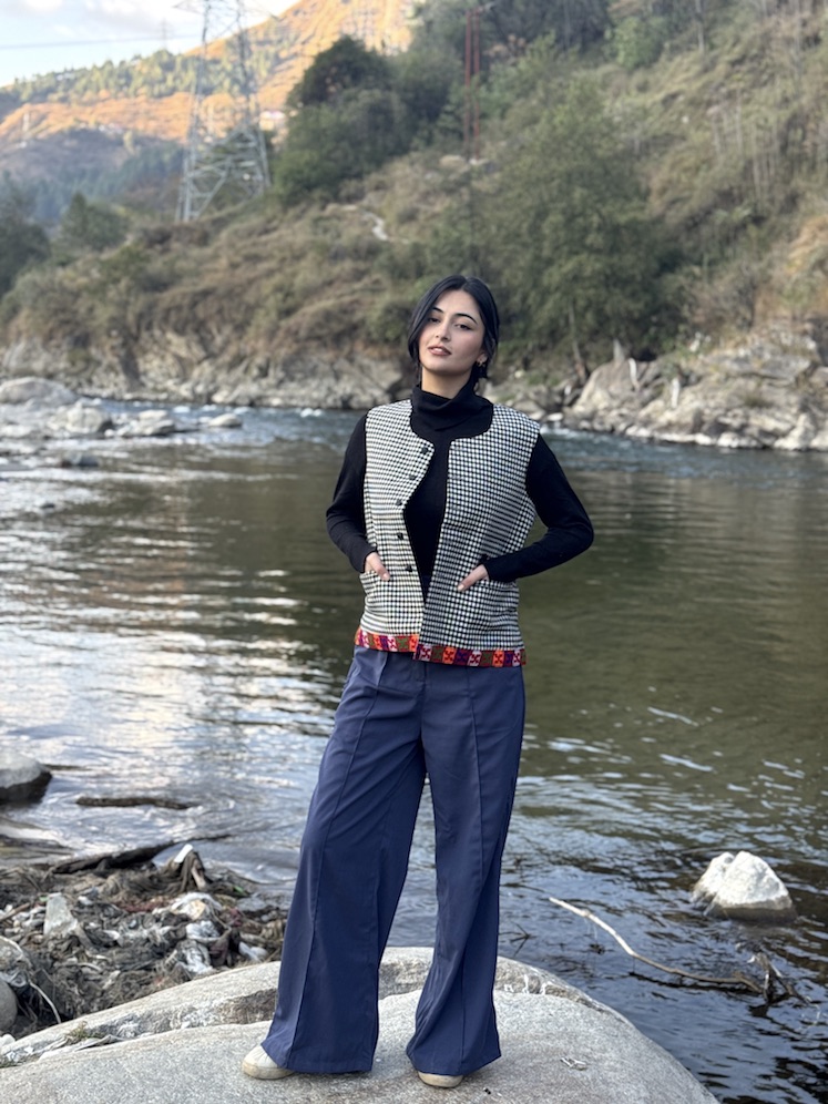 HImachali pure wool straight jacket 1