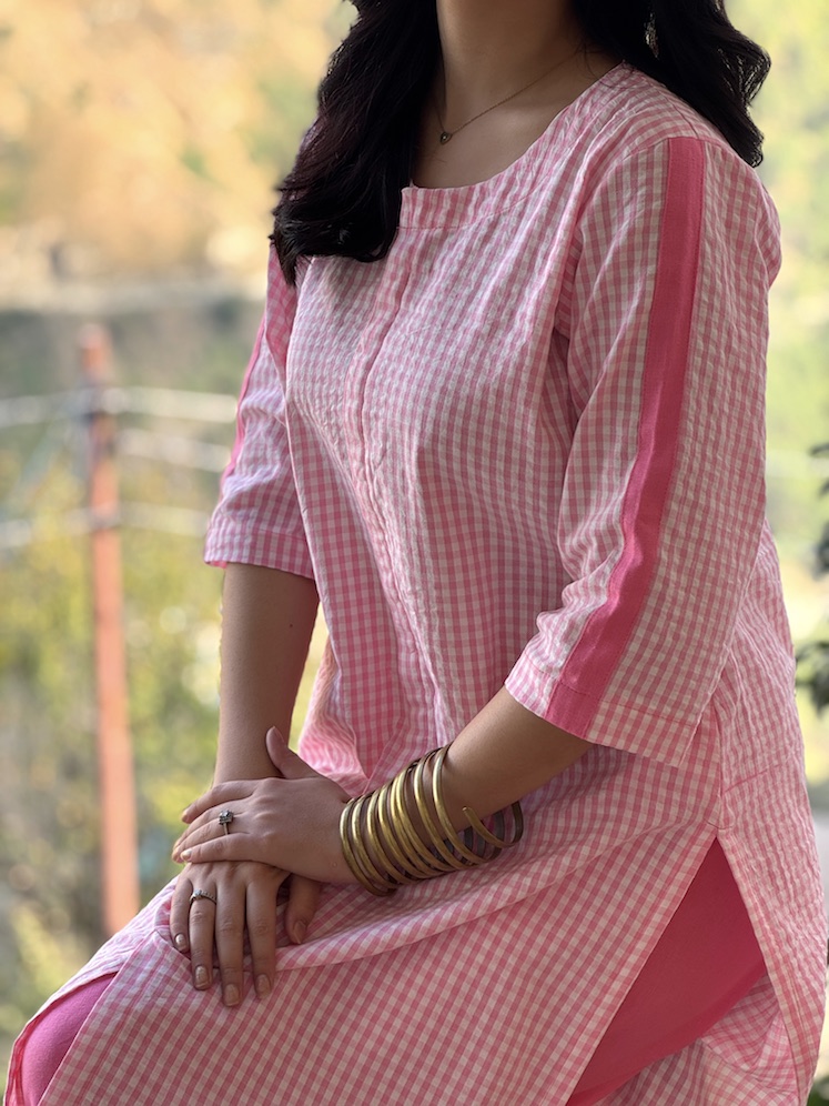 CHECK ME PINK