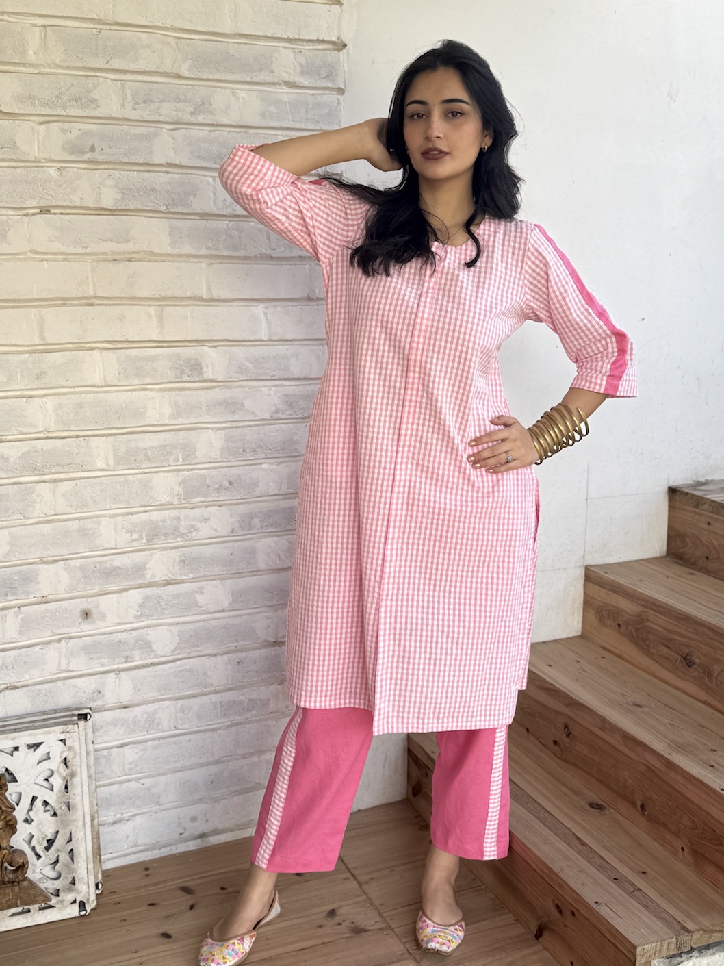 CHECK ME PINK