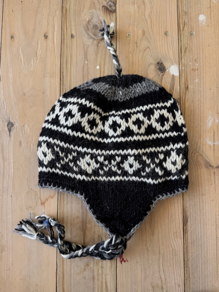 Image of Pure wool cap  with fleece lining 23