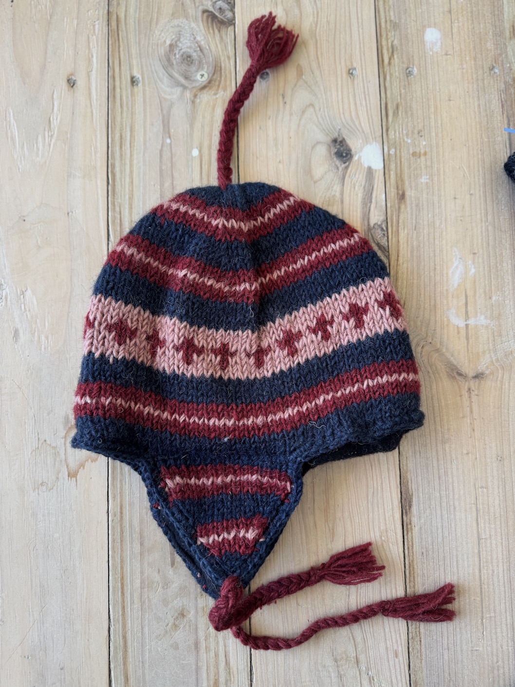 Pure wool cap  with fleece lining 28