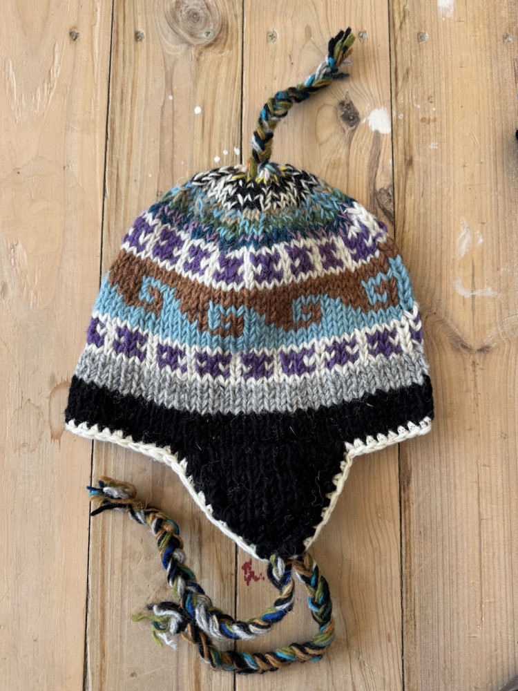 Image of Pure wool cap  with fleece lining 32