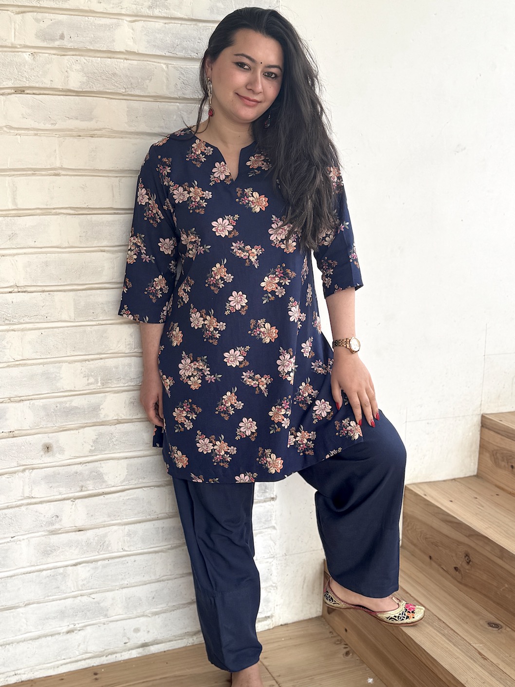 FLORAL FARSHI