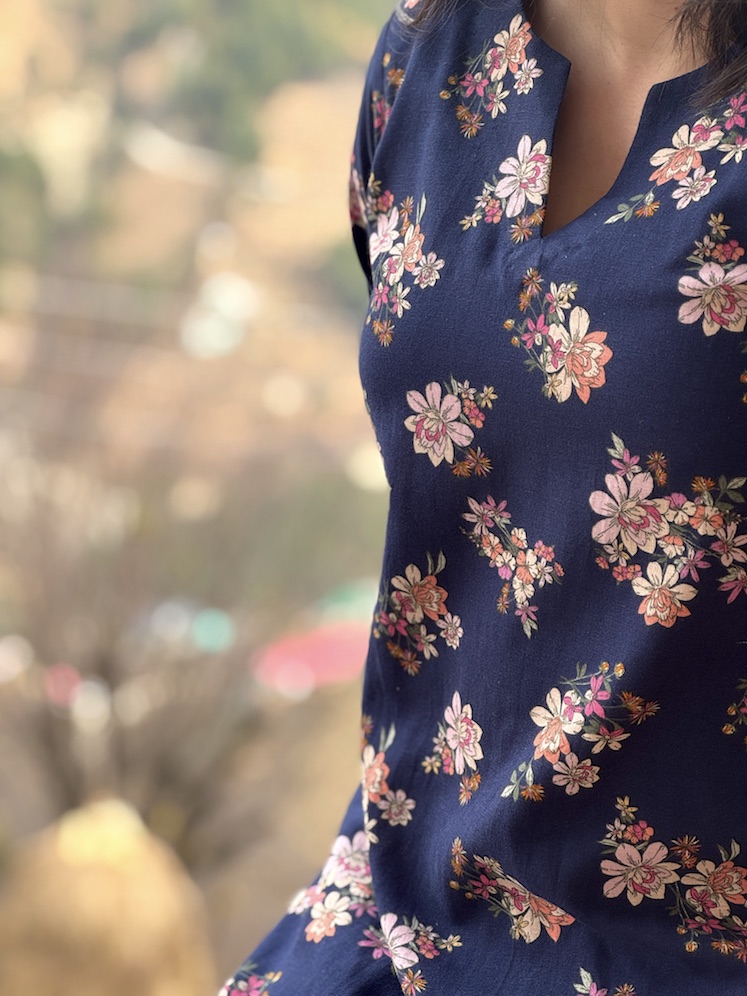 FLORAL FARSHI