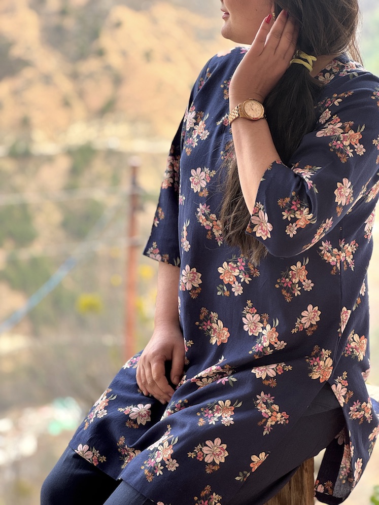 FLORAL FARSHI
