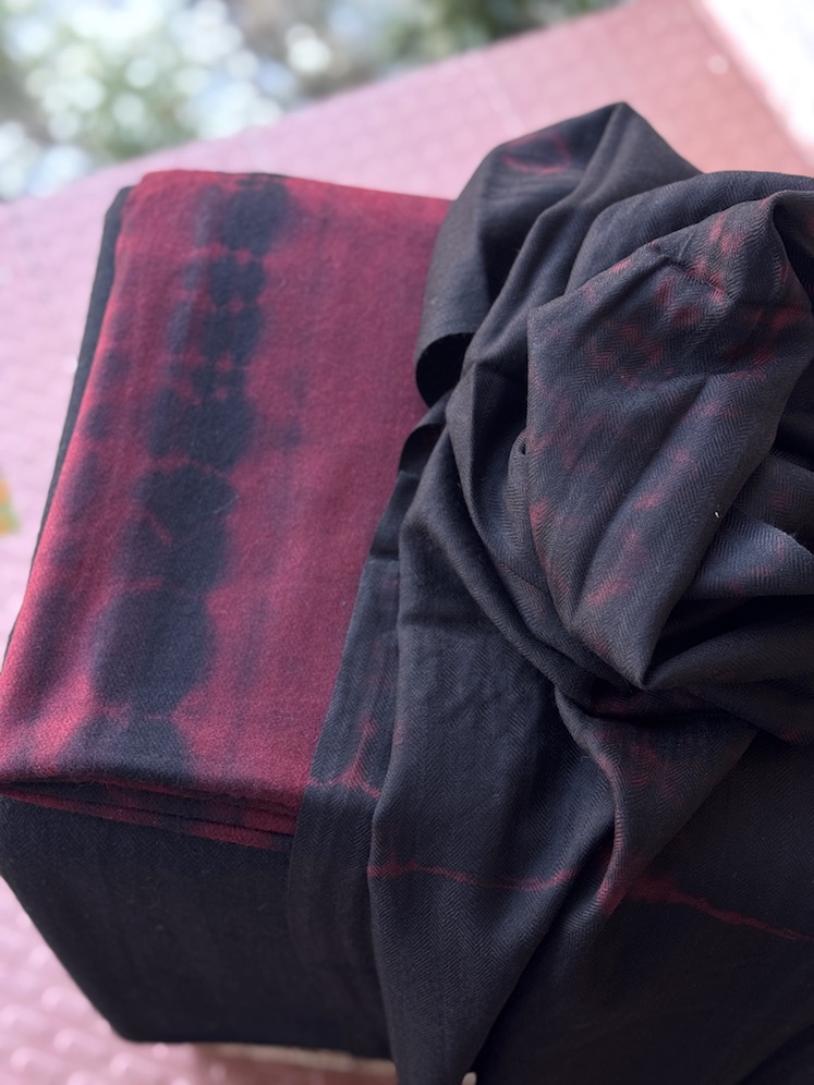 Spiti angora wool suit