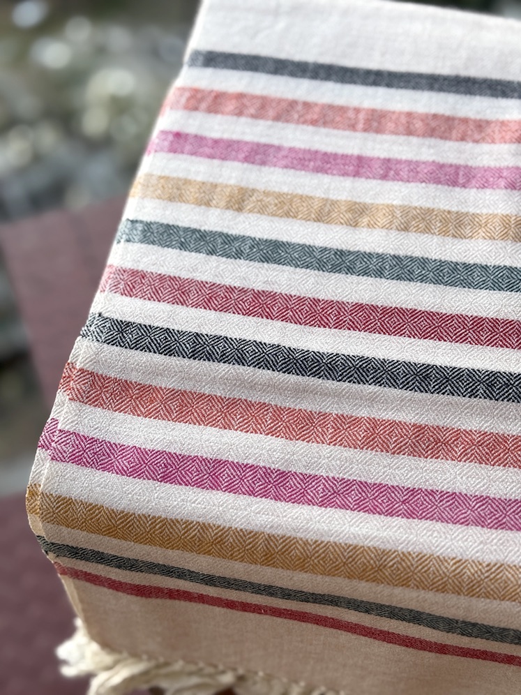 Fawn pure wool stole