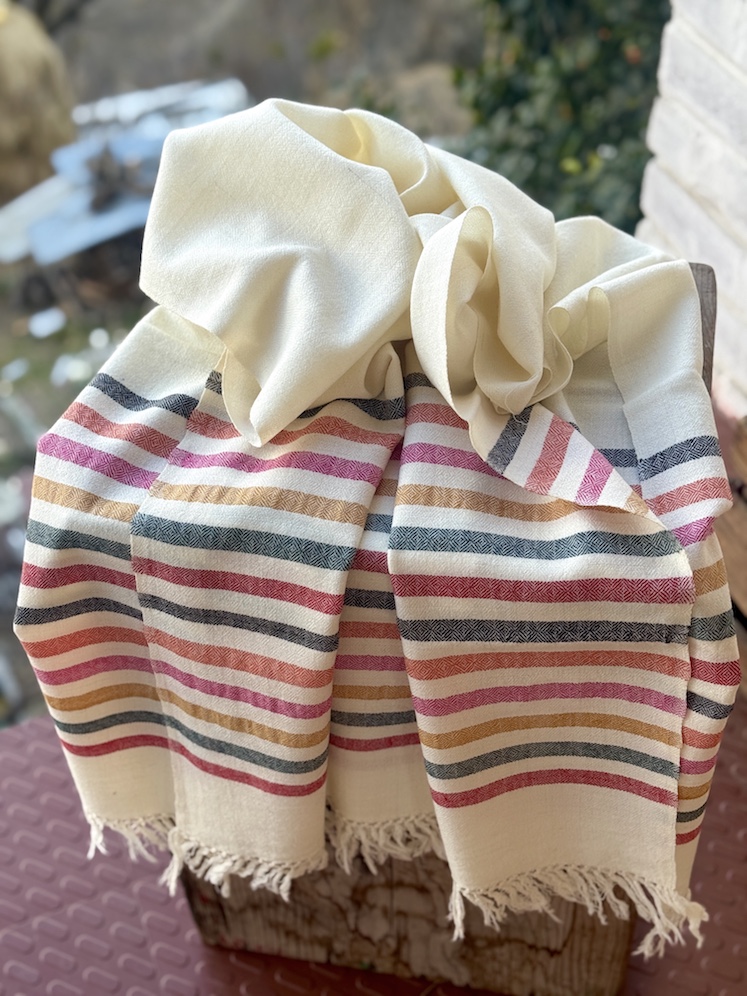 Ivory pure wool stole