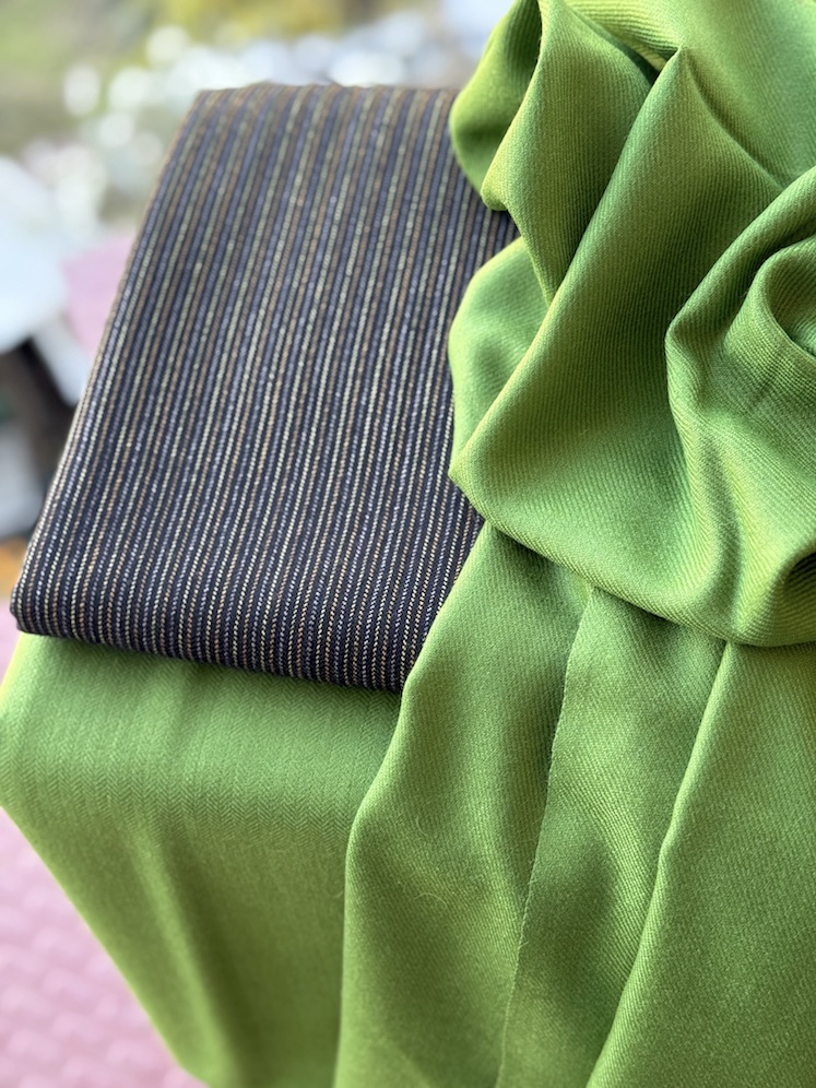 Kangra pure wool suit