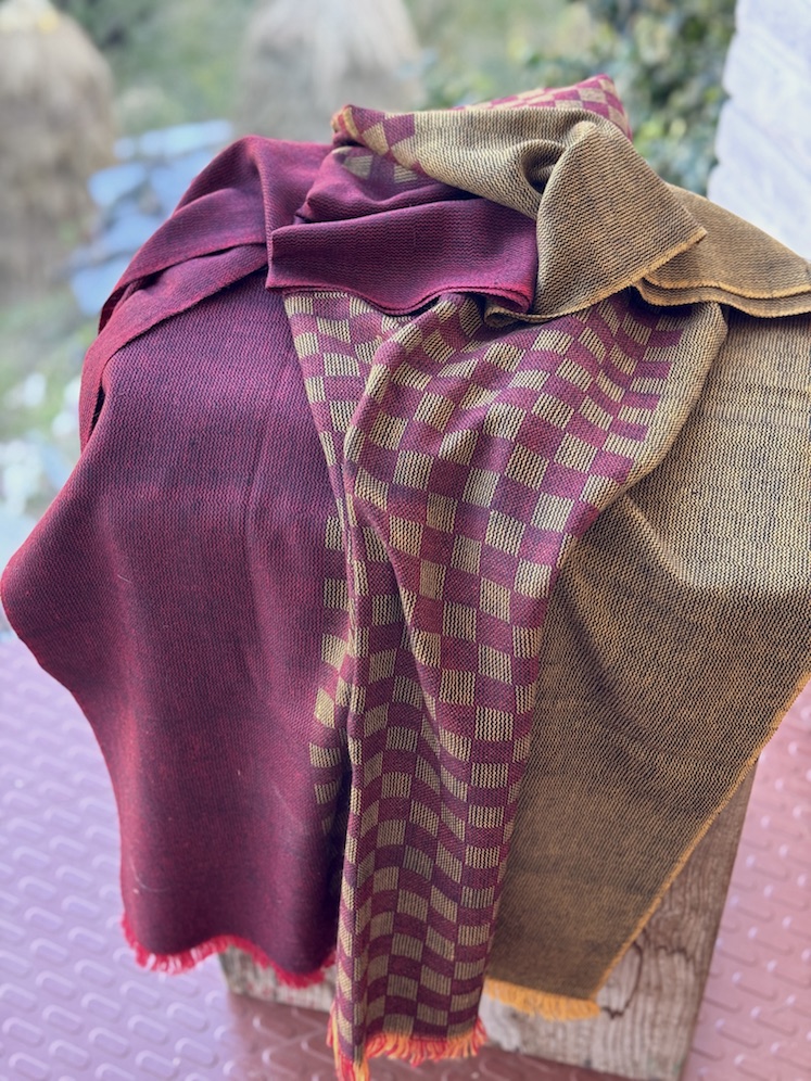 Kufri pure wool suit