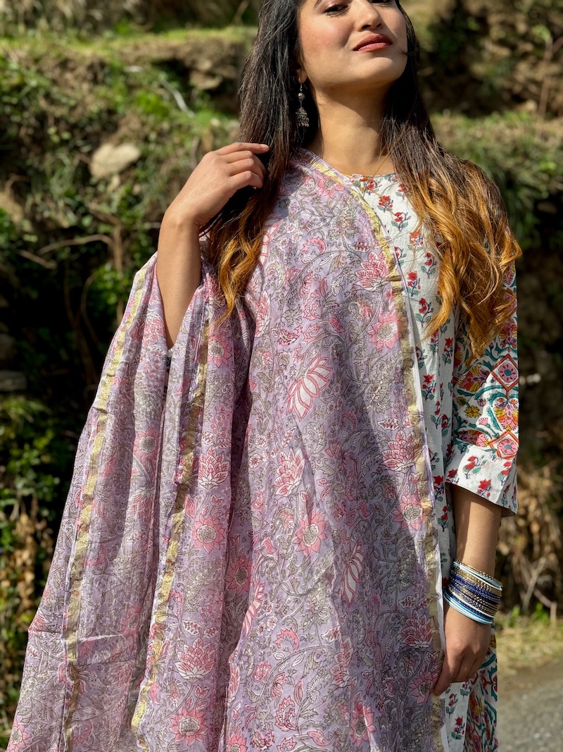 Mauve chanderi dupatta