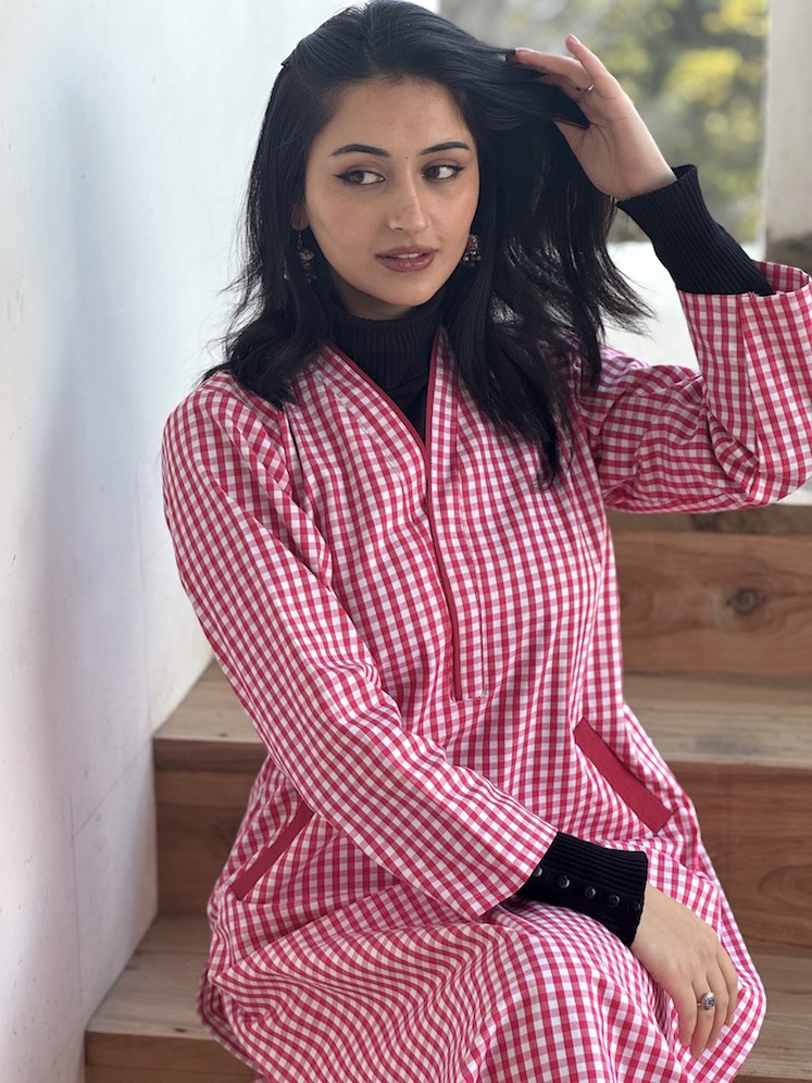 PRETTY CHECKS