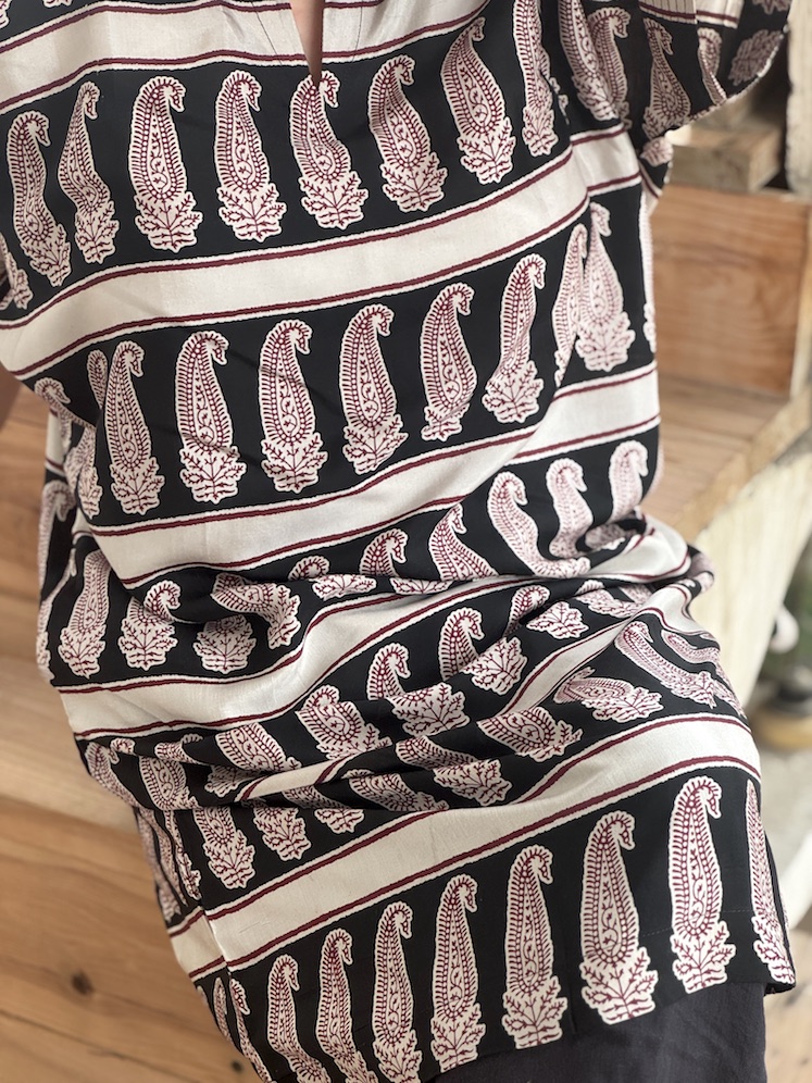 PAISLEY LOVE