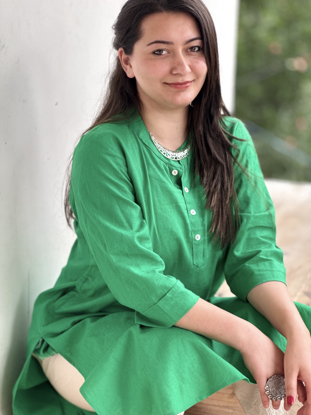 SOLID GREEN