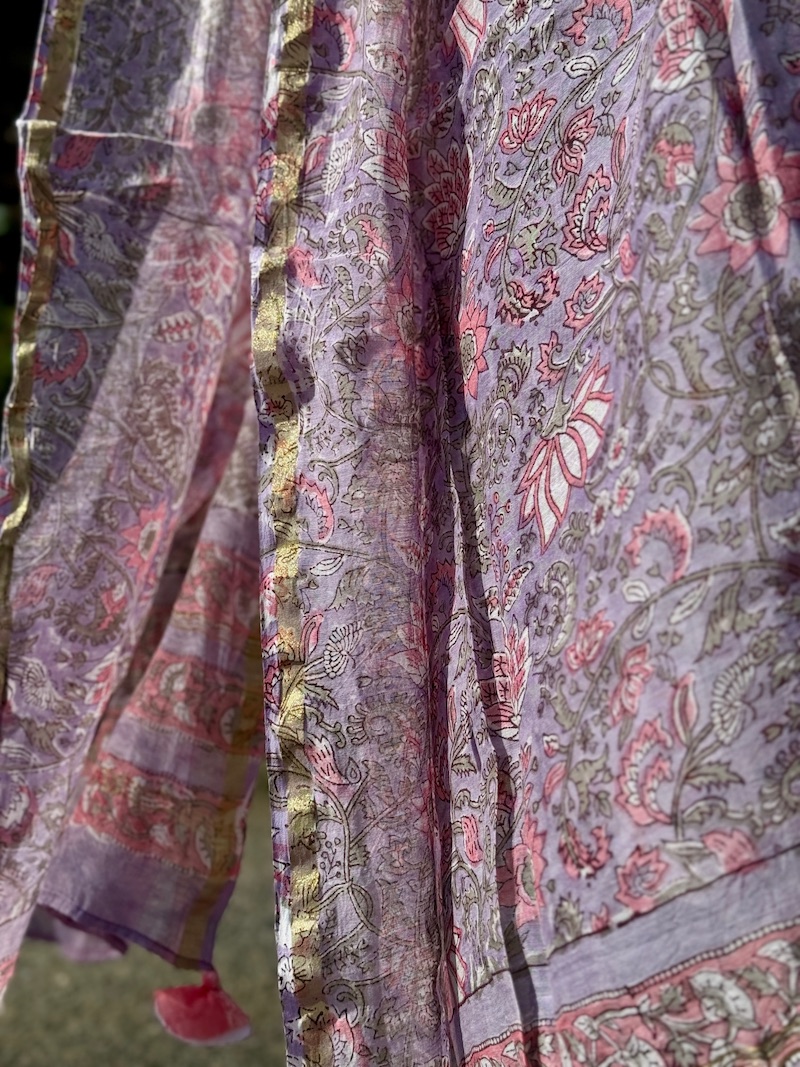 Mauve chanderi dupatta