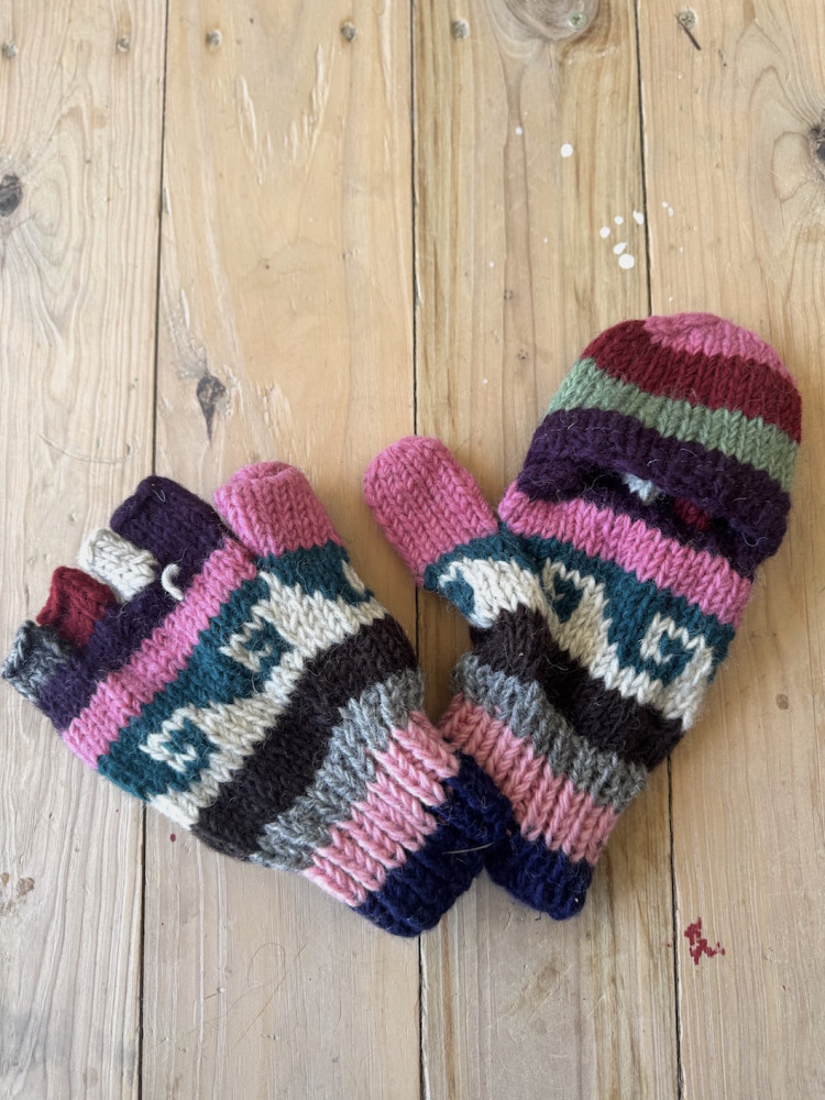 Image of Sheep wool gloves with fleece lining 2